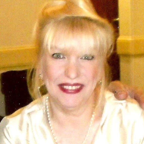 Profile Picture of Patti Cuddemi (@phattipatti) on Poshmark