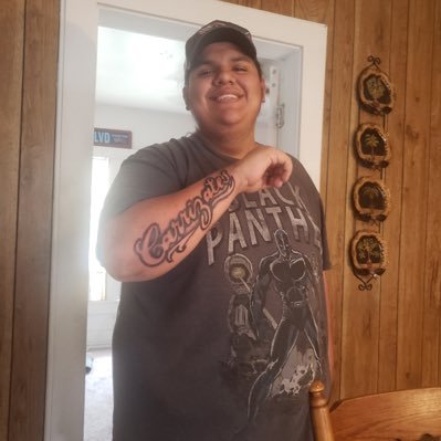 Profile Picture of Isaac Carrizales (@cboyz254) on Twitter