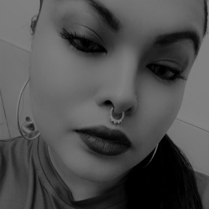 Profile Picture of Yesenia Barbosa (@queensnailsdesign) on Tiktok