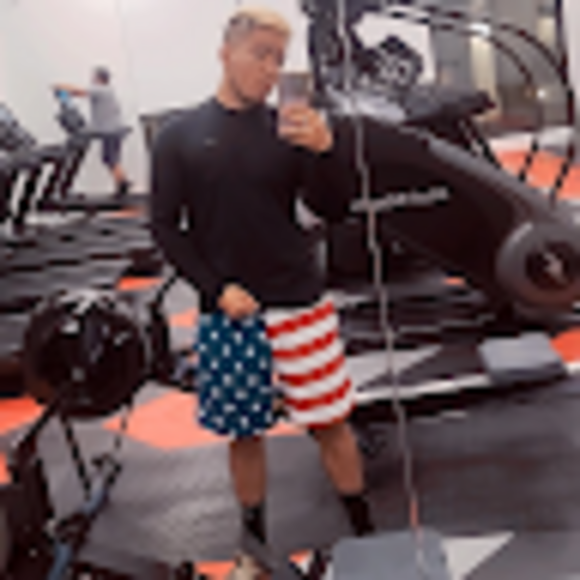 Profile Picture of Briant A (@briagel00) on Poshmark