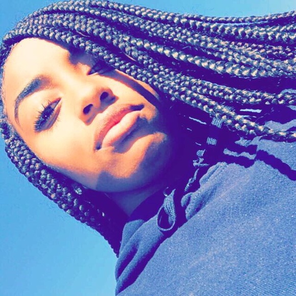 Trinity Pettus - Poshmark Profile Picture of Trinity Pettus (@esseniftrin) on Poshmark