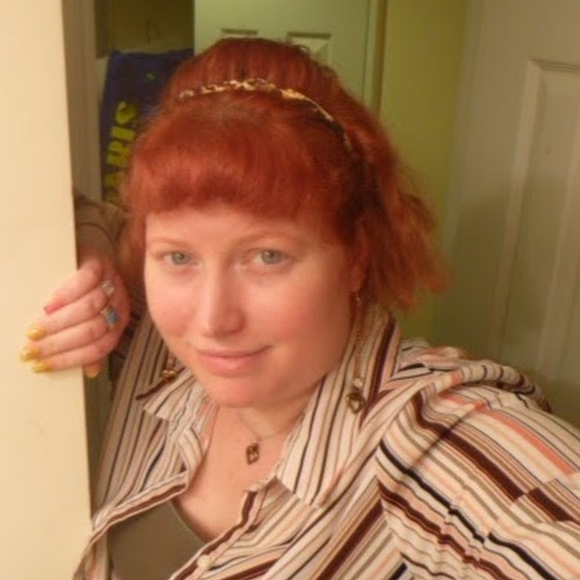 Chasity Ball - Poshmark Profile Picture of Chasity Ball (@chasinva2013) on Poshmark