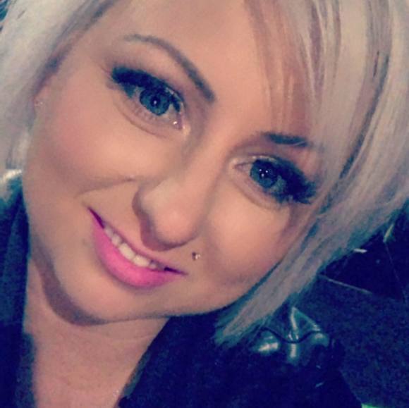 Profile Picture of Jessica Sherrill (@j_sherrill) on Poshmark