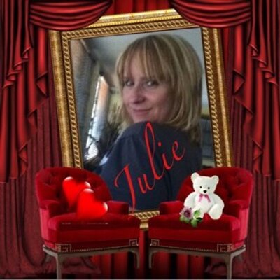Profile Picture of Julie Dominguez (@peluza900) on Twitter