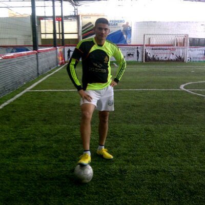 Profile Picture of Thomas Ayala (@9thomasayala) on Twitter