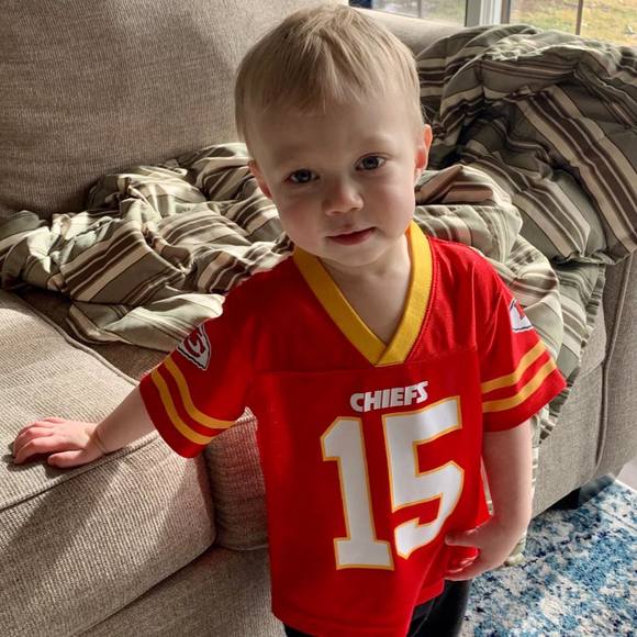 Profile Picture of Leslie Dejonge (@lesliedejonge) on Poshmark