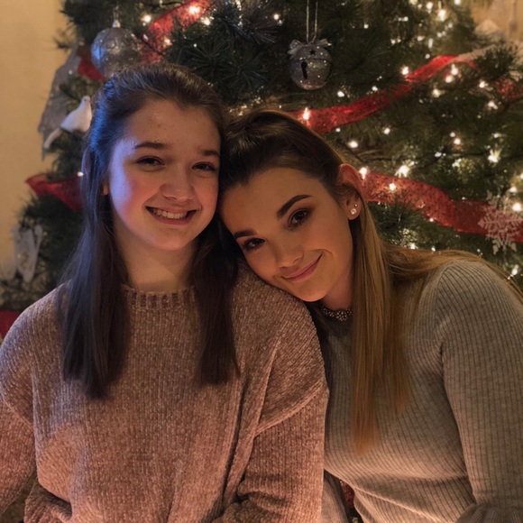 Profile Picture of Bailey Mrsich (@bmrsich) on Poshmark