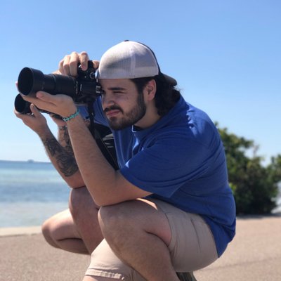 Profile Picture of Robert Perez (@RobbedPhotos) on Twitter