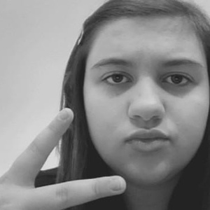 Profile Picture of Leah Nell (@leahlovespeace) on Myspace