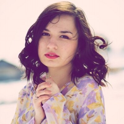 Alina Yakovleva - Twitter Profile Picture of Alina Yakovleva (@AlinaYakovleva8) on Twitter