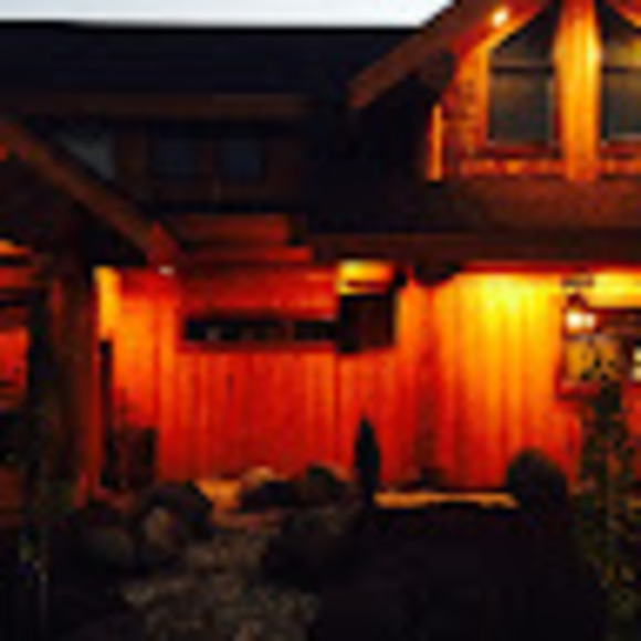 Profile Picture of Todd Plandowski (@todd_plandowski) on Poshmark