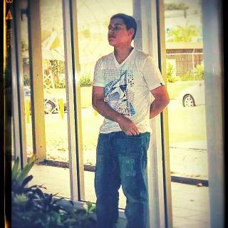 Profile Picture of Wilfredo Rivera (@wilfred35103465) on Twitter