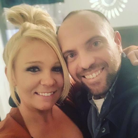 Profile Picture of Mandi Stolinski (@mandisto) on Poshmark