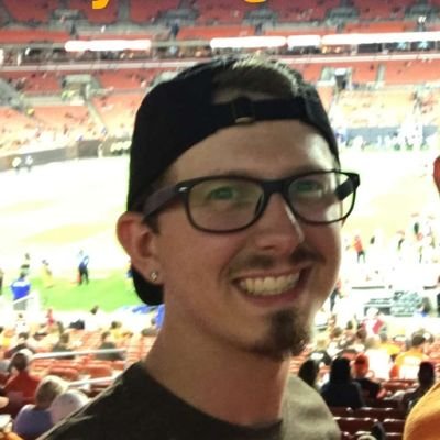 Profile Picture of Justin Starbuck (@Jstarrrrrrrrrr) on Twitter