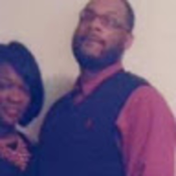Profile Picture of Norleanzjj 504 (@norleanzjj_504) on Poshmark