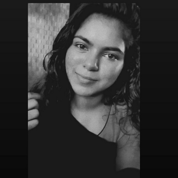 Profile Picture of Namitha Sathian (@namithasathian) on Poshmark