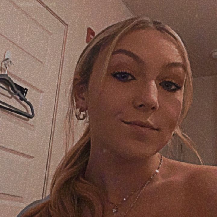 Profile Picture of Kristin Currie (@@shorty.short16) on Tiktok