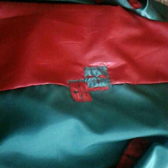 Profile Picture of Debra Cain (@debracain673) on Poshmark