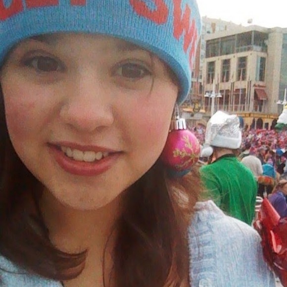 Profile Picture of Danielle Dubyoski (@ddubyoski) on Poshmark