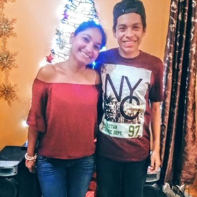 Profile Picture of Iván Larios (@Ivanlarios99) on Twitter