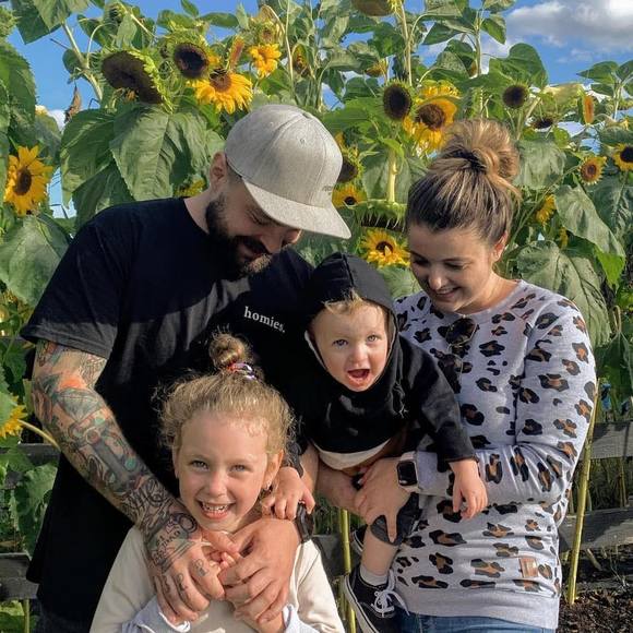 Profile Picture of Jeffos Lapointe (@jeffoslapointe) on Poshmark