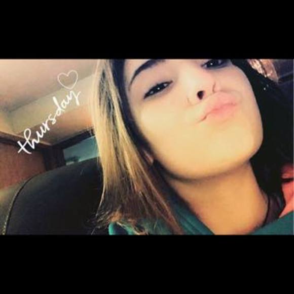 Profile Picture of Jade Pruitt (@jadepruitt) on Poshmark