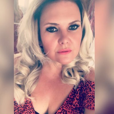 Profile Picture of Lindsay Cook (@LindsayDC78) on Twitter