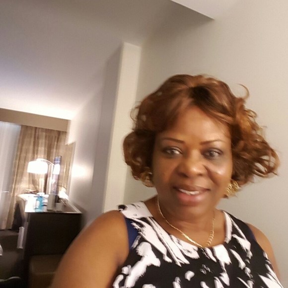 Profile Picture of Caroline Omoregie-igiozee (@carolineigiozee) on Poshmark