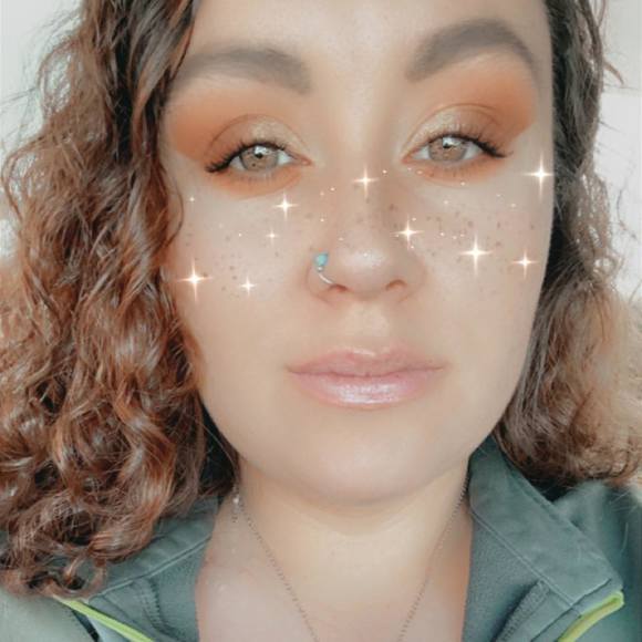 Profile Picture of Taylor Senger (@legacyhorse5566) on Poshmark