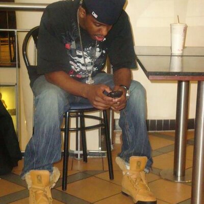 Profile Picture of Amar Moore (@JayKitts21) on Twitter