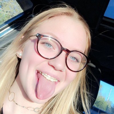 Profile Picture of Jessica Carlton (@jessicaleola11) on Twitter