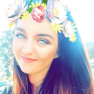 Profile Picture of Robin Lasley (@RobinLasley) on Twitter