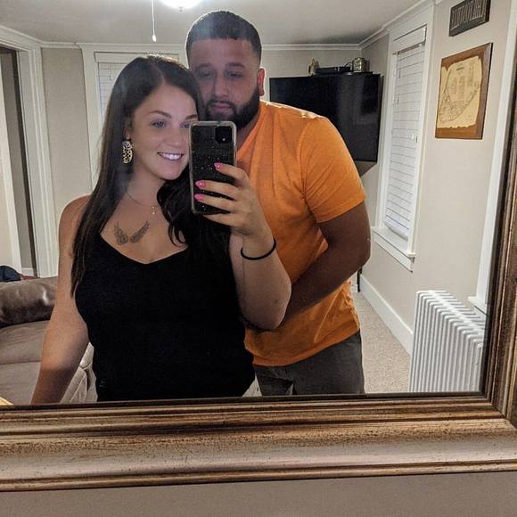 Cassidy Borjeson - Poshmark Profile Picture of Cassidy Borjeson (@cassborjeson) on Poshmark