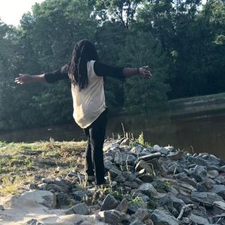 Profile Picture of Whitney Elaine Faulk (@whitney.m.lennon) on Facebook