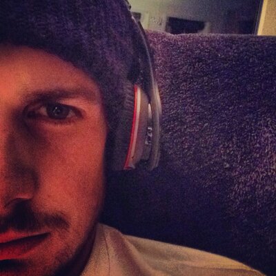 Profile Picture of Josh Calvin Giles (@joshcalvingiles) on Twitter