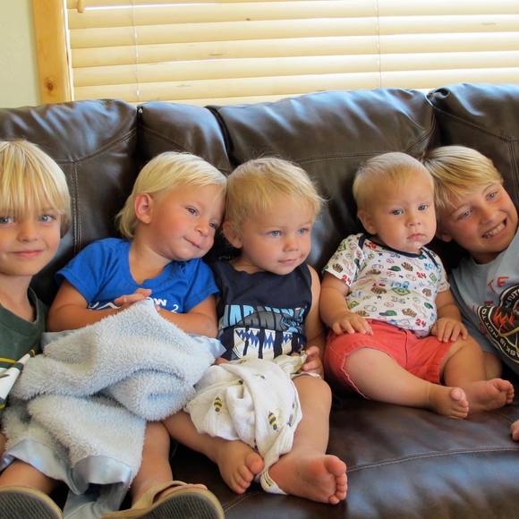 Profile Picture of Debbie Schilleman (@dschilleman) on Poshmark