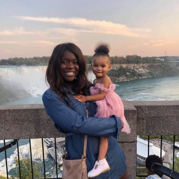 Jojo Santos - Poshmark Profile Picture of Jojo Santos (@lolapanama777) on Poshmark