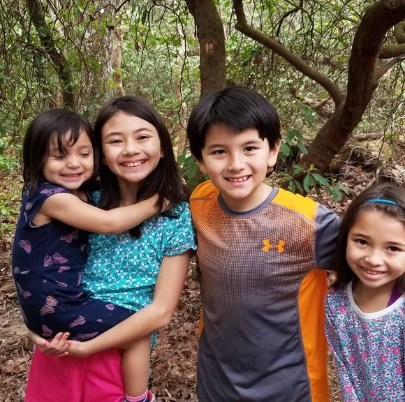 Profile Picture of Alli Iwahashi (@allisonbl) on Poshmark