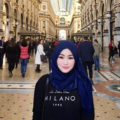 Profile Picture of Aishah Mohamed Anuar (@@AishaVictorious) on Twitter