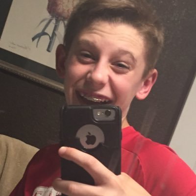 Profile Picture of Zswizzle (@ZacharyHoskins2) on Twitter