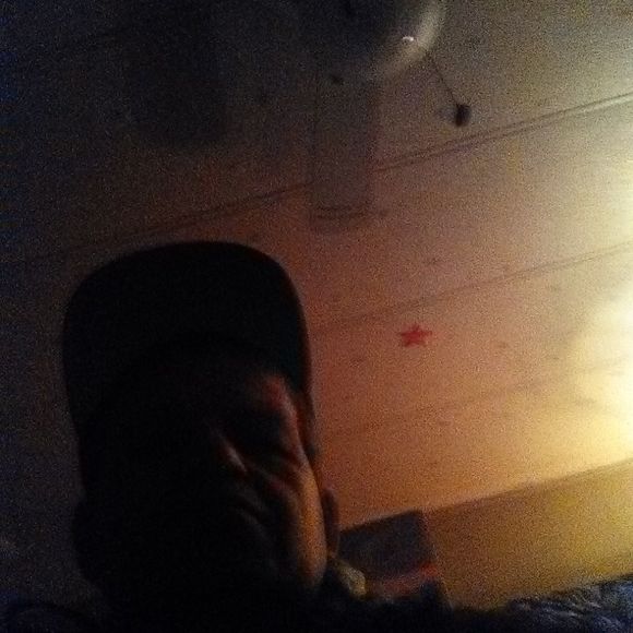 Profile Picture of Mike Kaye (@mikeckay) on Poshmark