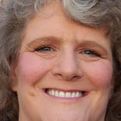 Profile Picture of Nancy Robin Hopper (@NancyRobinHoppe) on Twitter
