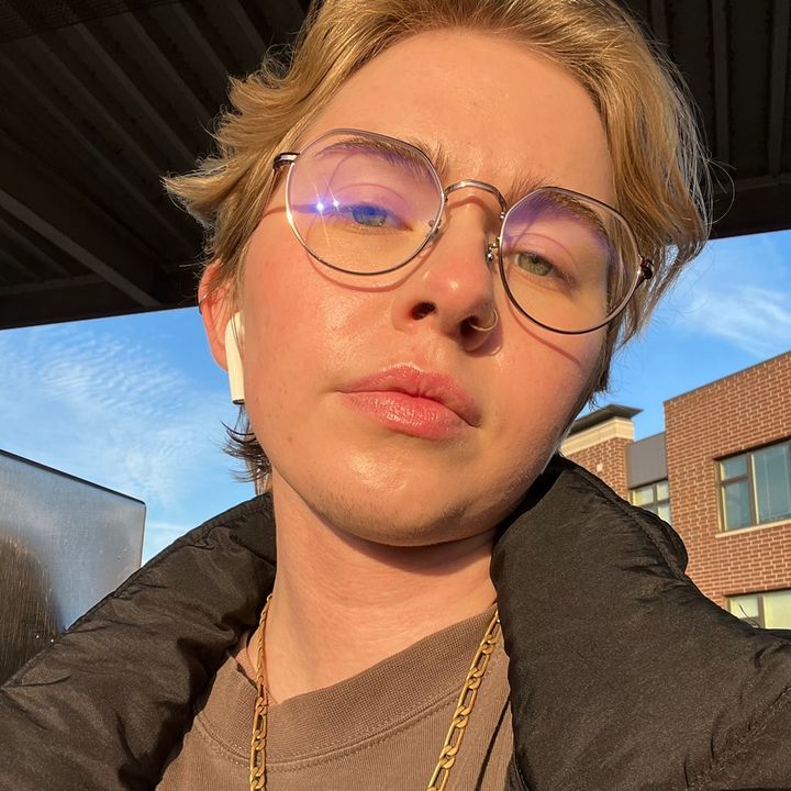 Profile Picture of lawrence (@@cybergender) on Tiktok