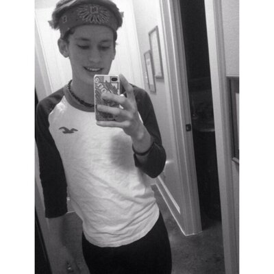Profile Picture of Josh Corr (@joshcorr3) on Twitter