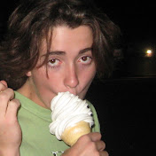 Profile Picture of Finn Jones (@finnjones00) on Youtube