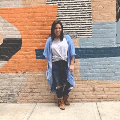 Profile Picture of Allyse (@leaseypooh111) on Twitter
