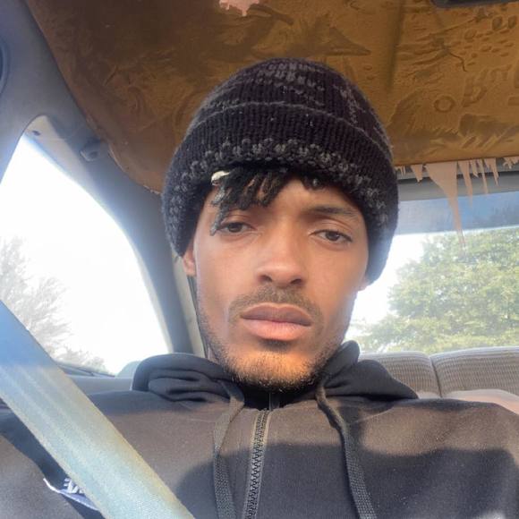 Profile Picture of Braeden Nealy (@braedennealy) on Poshmark