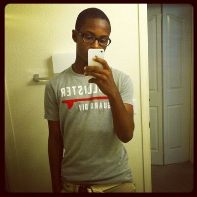 Profile Picture of ⓉⓎⓁⒺⓇ_ⓉⓄⓁⒶⓃⒹ✟ (@2beastkid) on Twitter