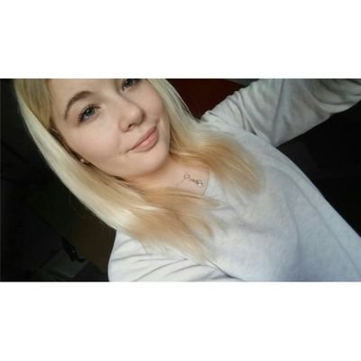 Profile Picture of Vanessa (@Vanessaha_0) on Twitter