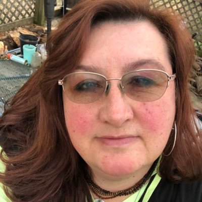 Profile Photo of Connie Barnett (@nirysi1999) on Twitter